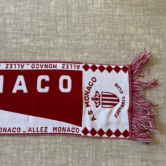Monaco Soccer Scarf 🧣 - Picture 2 of 4